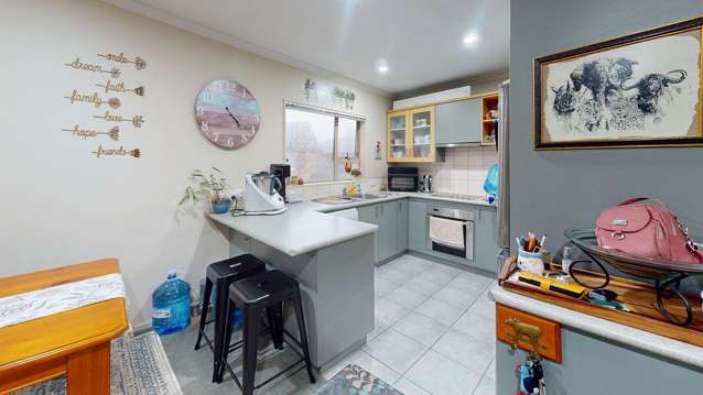 26/1232 Howard Street Parkvale_3