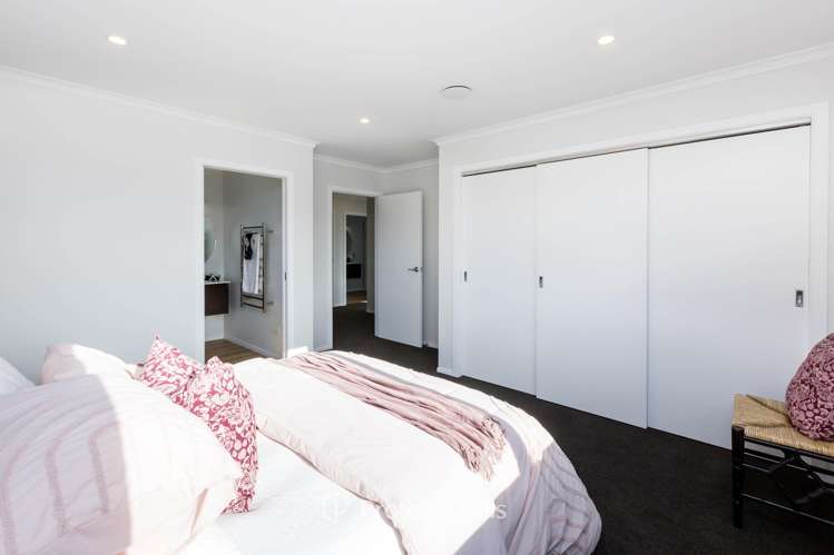 7 Desert Gold Lane Wallaceville_15