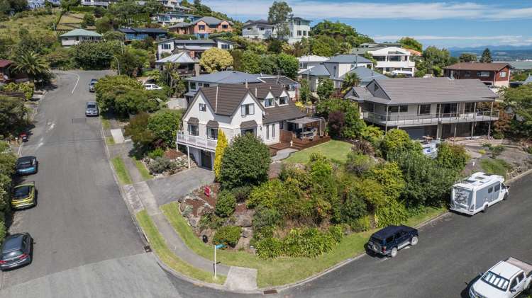 1 Boyes Place Enner Glynn_3