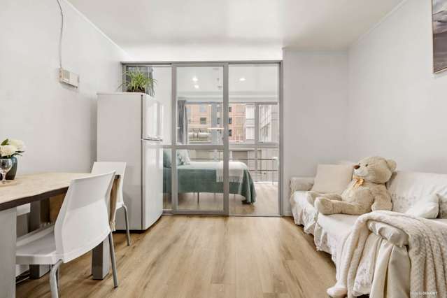 13B/34 Kingston Street City Centre_2