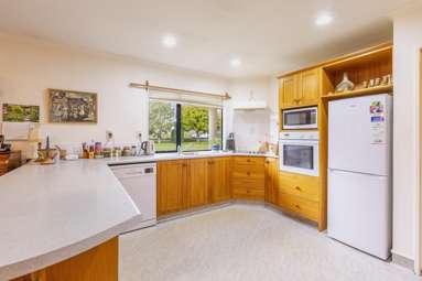 208 Porangahau Road_3