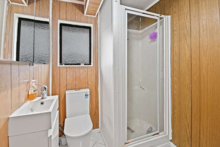 24 Neil Avenue Te Atatu Peninsula_14