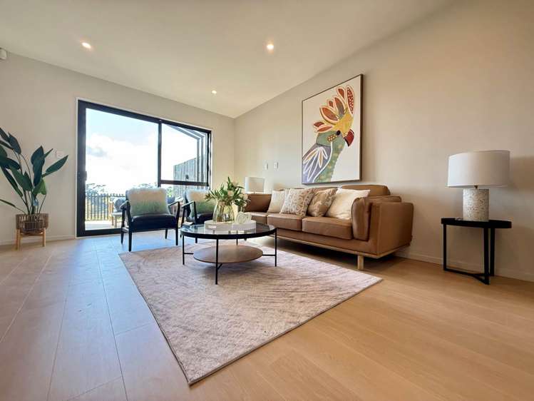 32 Paretao Street Massey_20