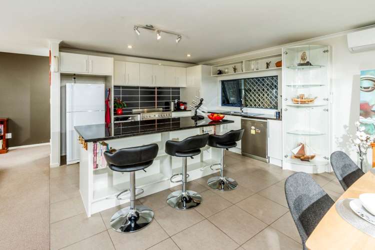 762a East Coast Road Oteha_22