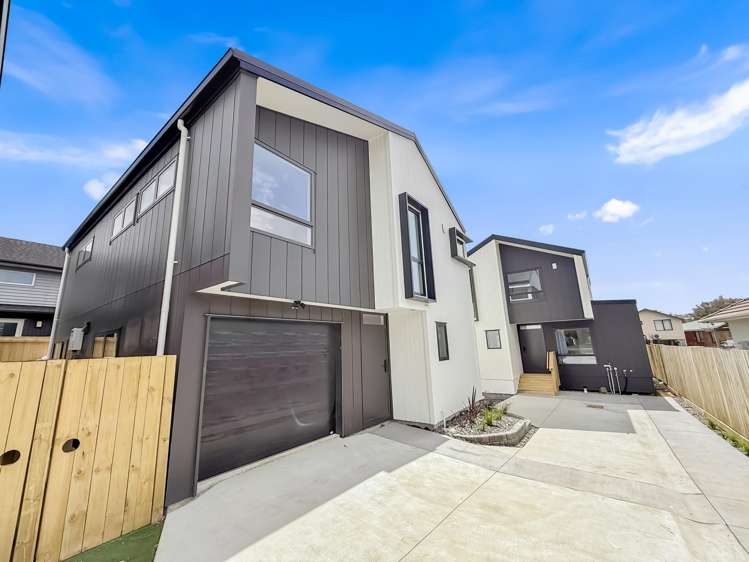 28 Fickling Avenue Hillsborough_17