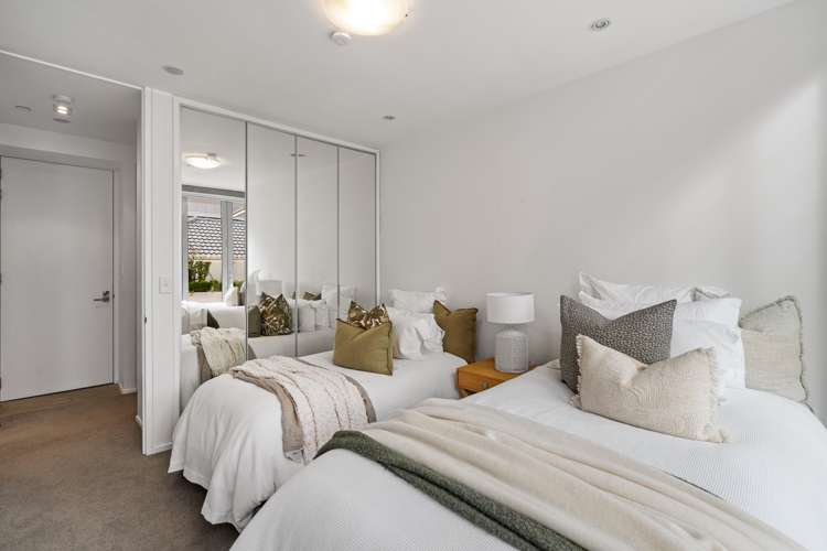 4/22 Esplanade Sumner_13