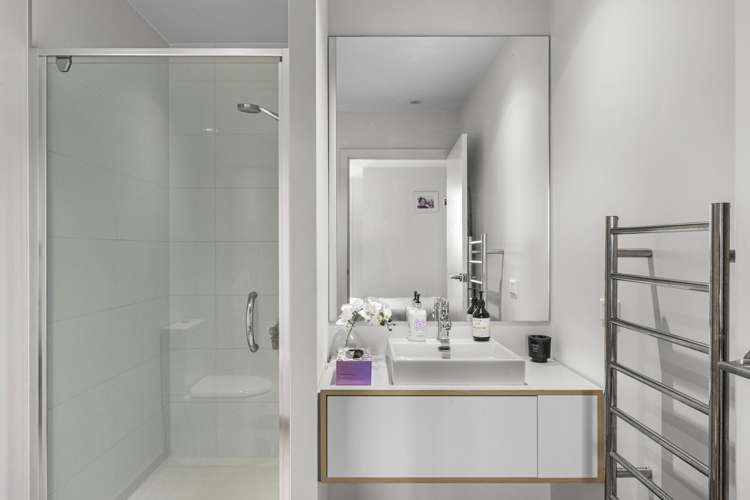 304/64 Victoria Street Onehunga_14