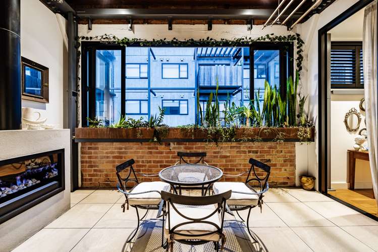 204/60 Mary Street Mount Eden_1