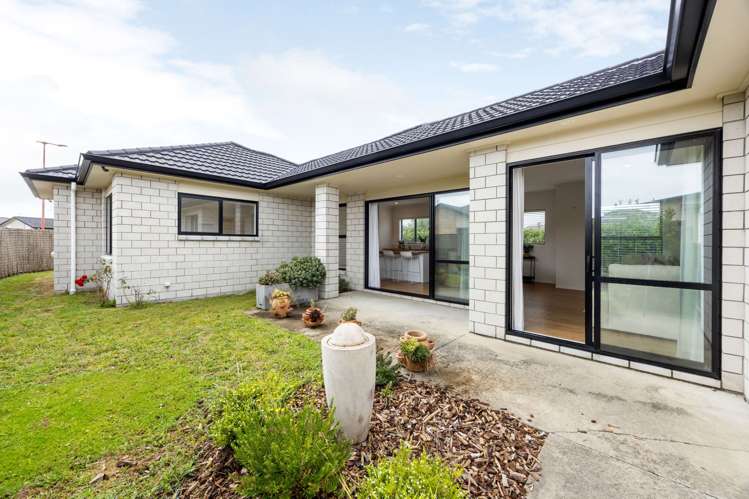 12 Stan Heather Drive Glenview_23