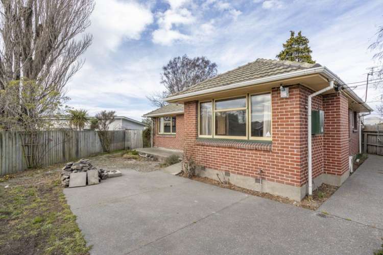 30 Ontario Place Wainoni_15
