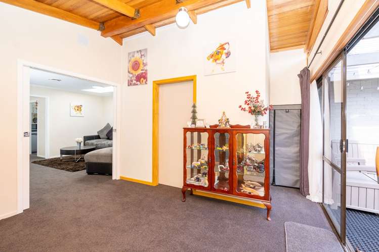 21 Saxbys Road Glenview_5