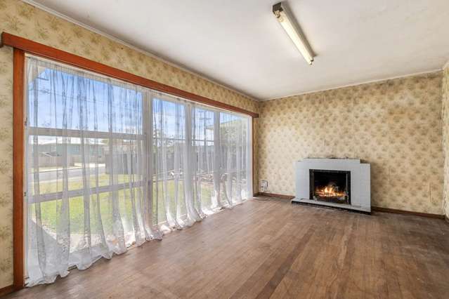 47 Clotworthy Crescent Onerahi_3