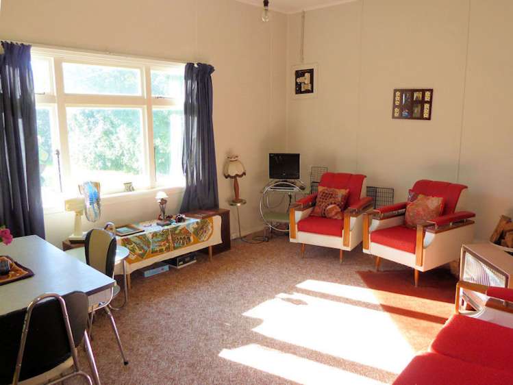 152 Marine Drive Diamond Harbour_1