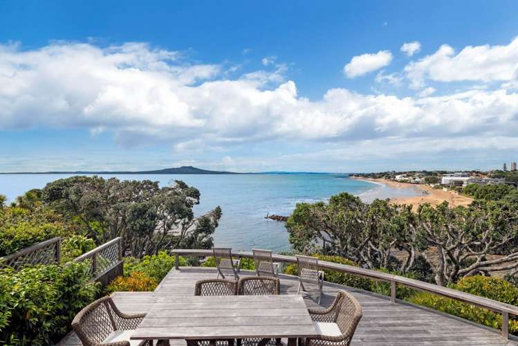 1 Beach Road Castor Bay_12