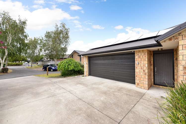 14 Bishopsworth Way Huntington_20