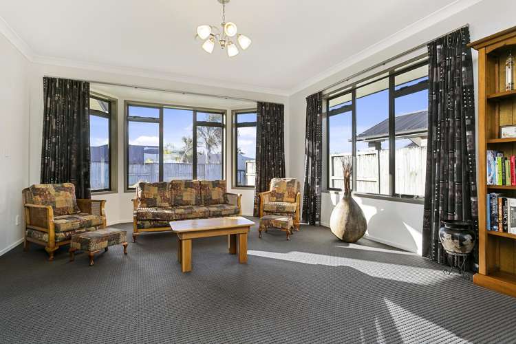 8 Libby Crescent Cambridge_5