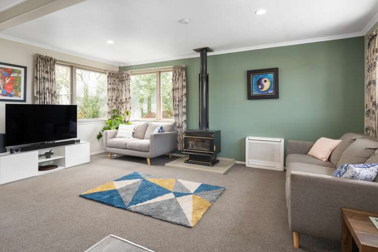 16 Gill Crescent Redwoodtown_5