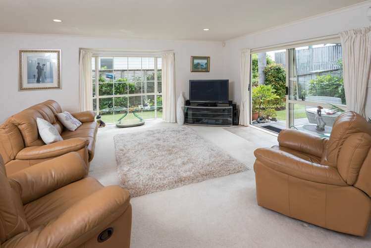 5b Luana Way Bucklands Beach_17