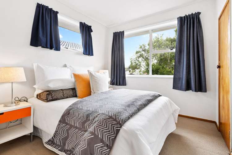 7 Finlow Drive Te Atatu South_8