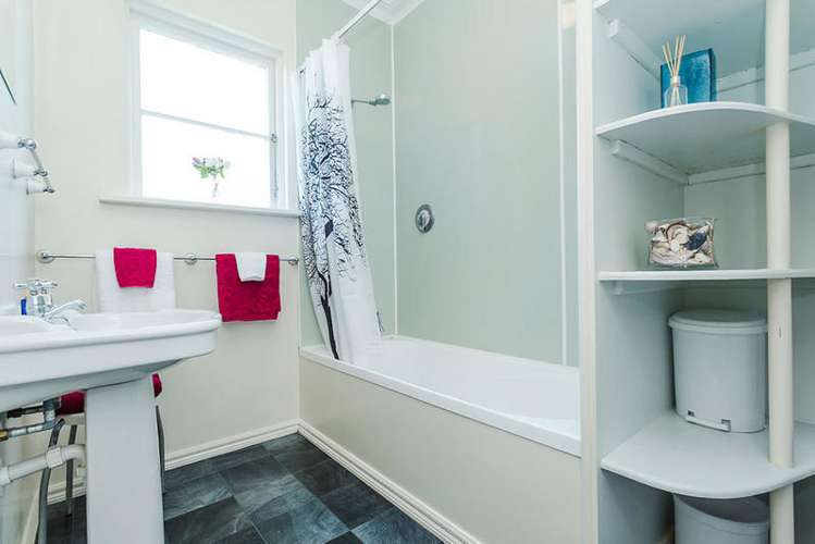 4f Alva Street Dunedin Central_13