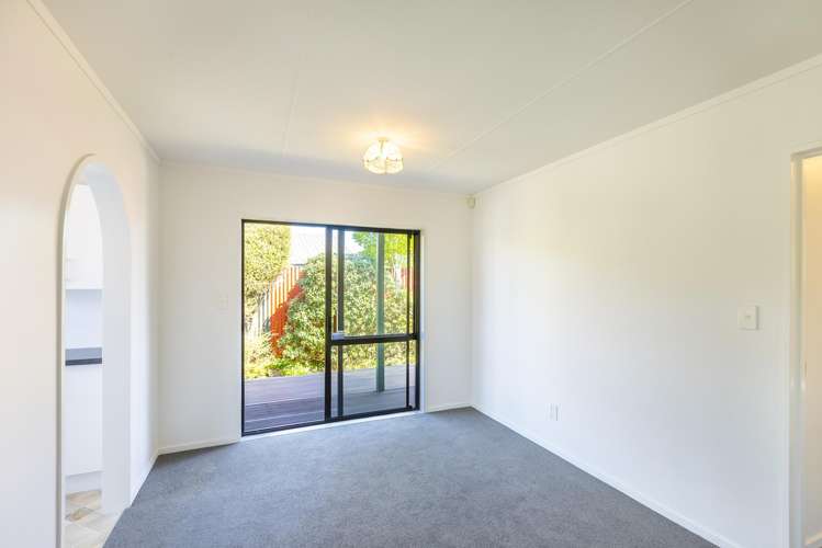 2 Wedgewood Grove Raumati Beach_9