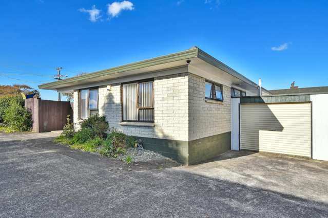 1/12 Russell Road Manurewa_2