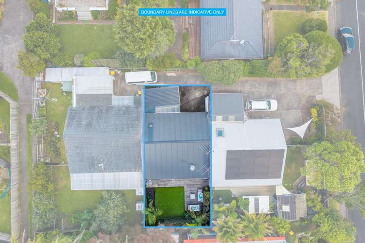 2/40 James Evans Drive Northcote_23