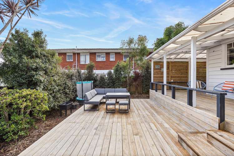 110 Lynwood Road New Lynn_23