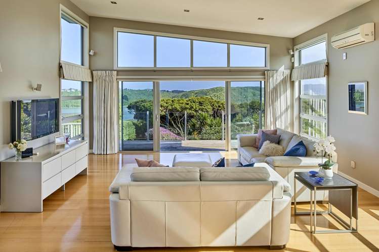 14 Dornoch Place Papakowhai_7