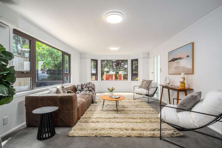 28 Greyfriars Crescent Tawa_9