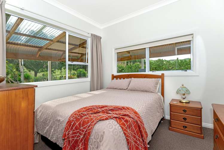 144 Ngakoroa Road Ormond_12