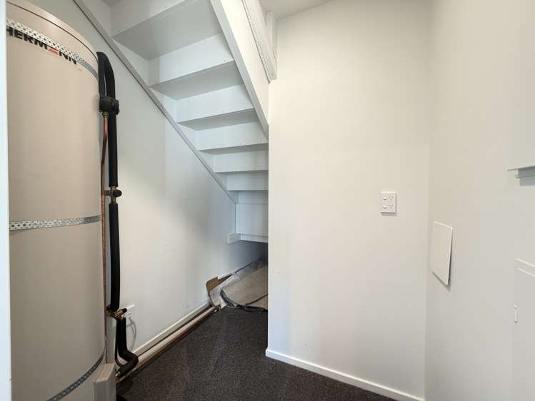 2/7 Hume Street Sydenham_9