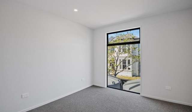  7/10 New Brighton Road Shirley_3