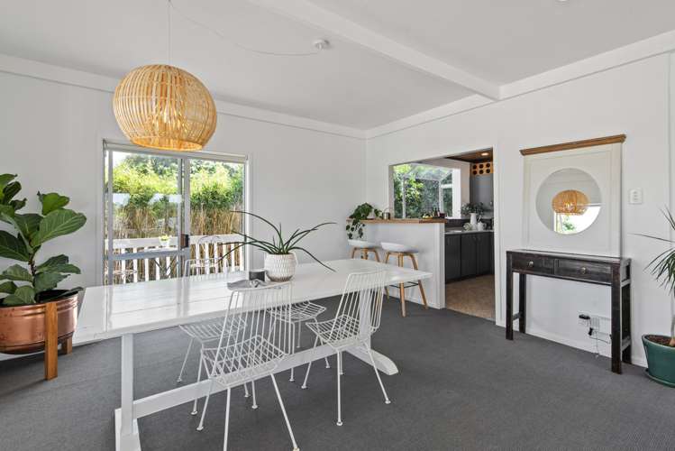 17 Lyndhurst Road Te Atatu South_5