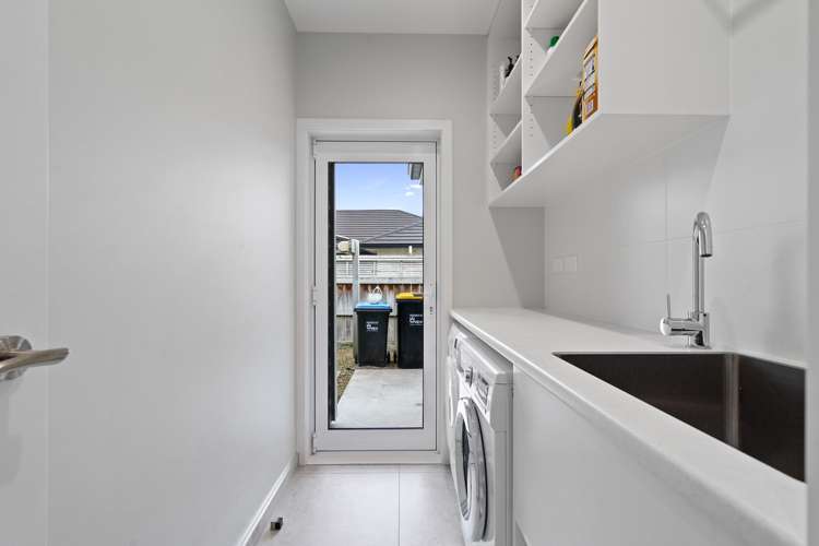 50 Jarrett Terrace Leamington_18