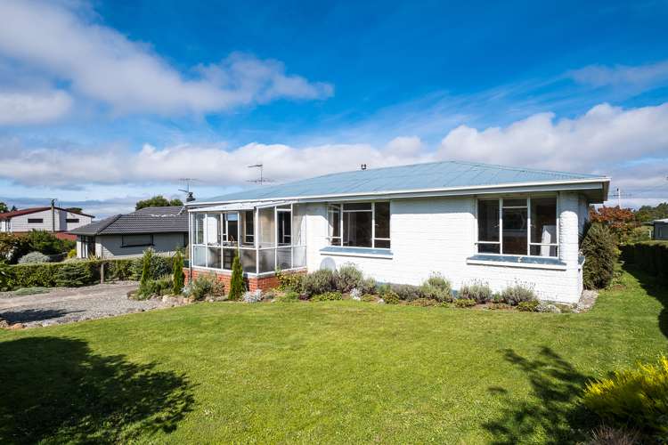 45 Three Mile Hill Road Halfway Bush_1