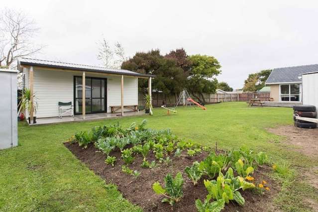 7 Pateley Lane Aranui_2