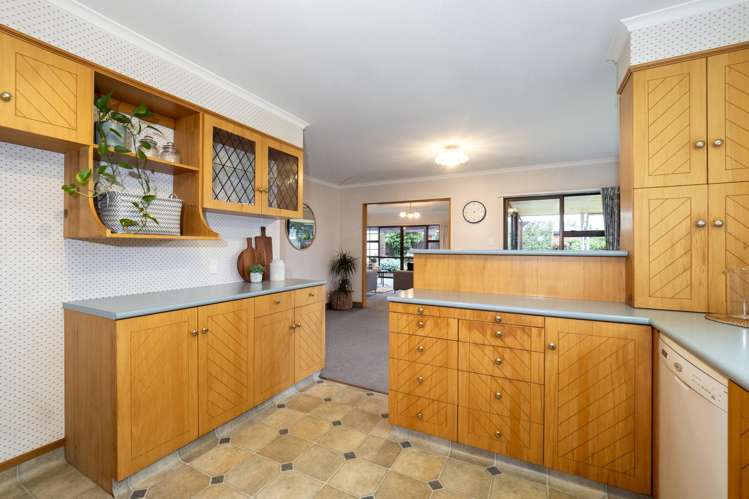 8 Burton Place Allenton_4