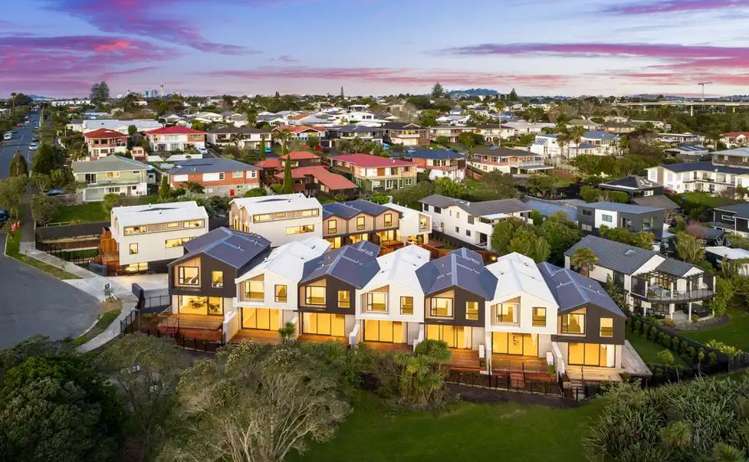 98 Walker Road Point Chevalier_22