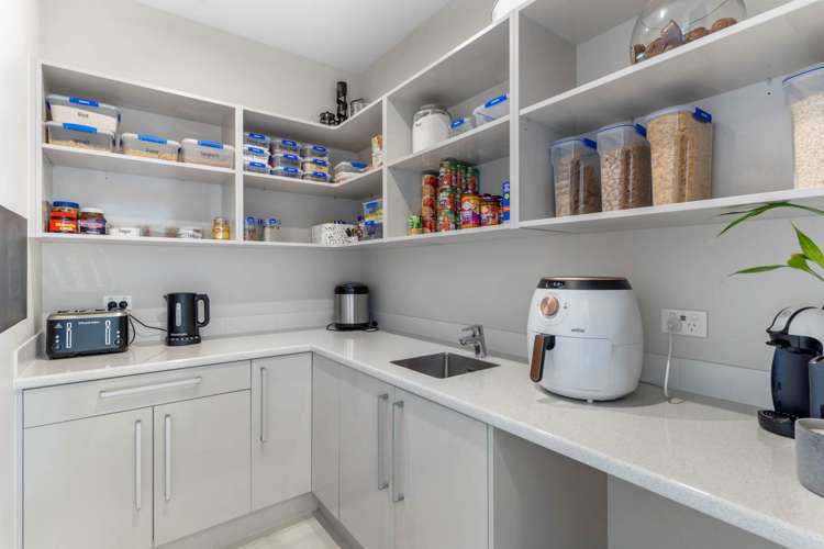 16 Lydiard Place Beachlands_15