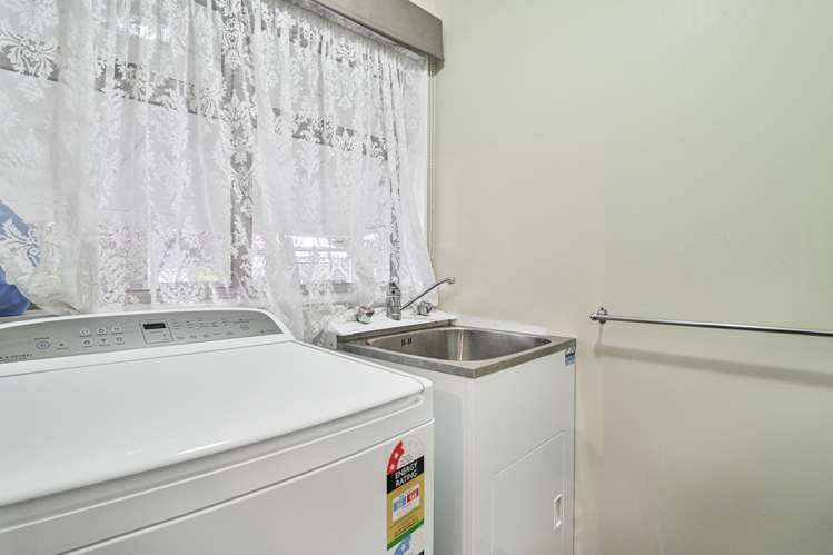 23 Lorne Crescent Flaxmere_12