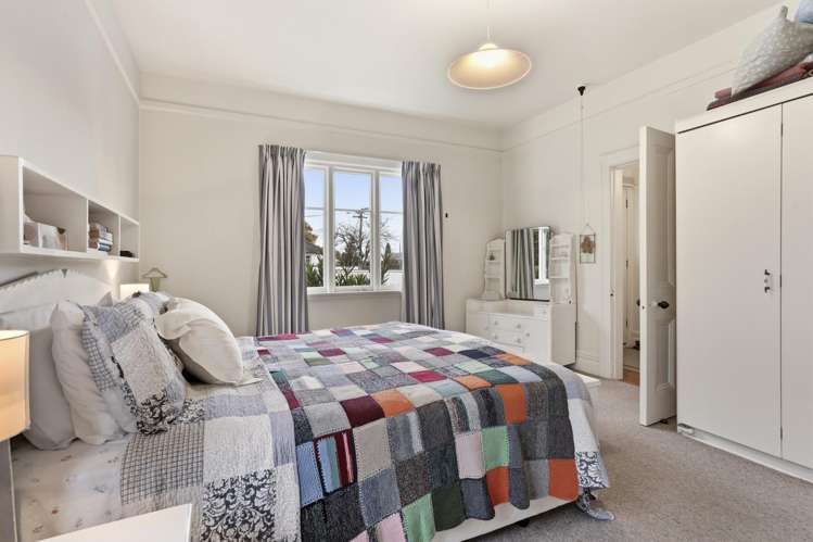 47 Pitcairn Crescent Bryndwr_13