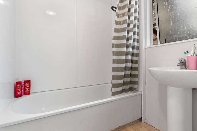 32 Philip Street Carterton_7