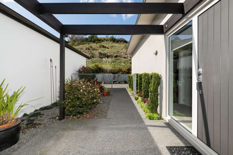 11 Bisley Way Brookfield_15