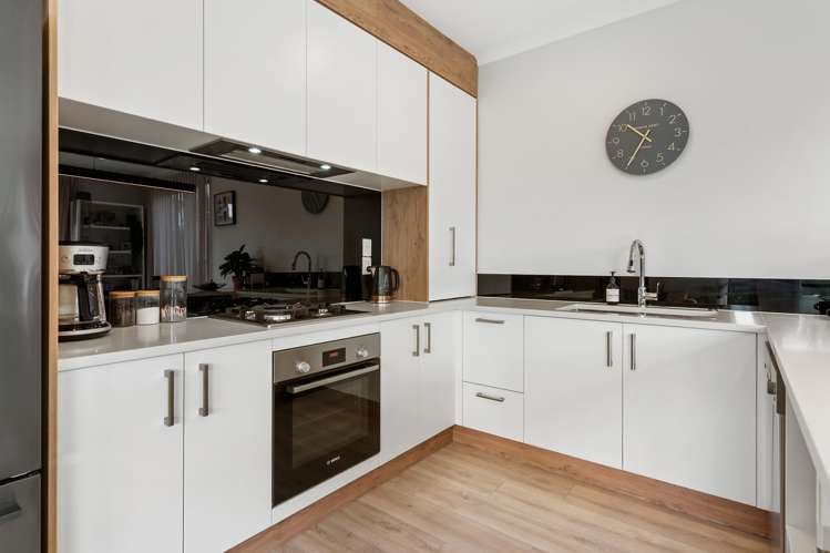 14 Mantis Lane Hobsonville_8