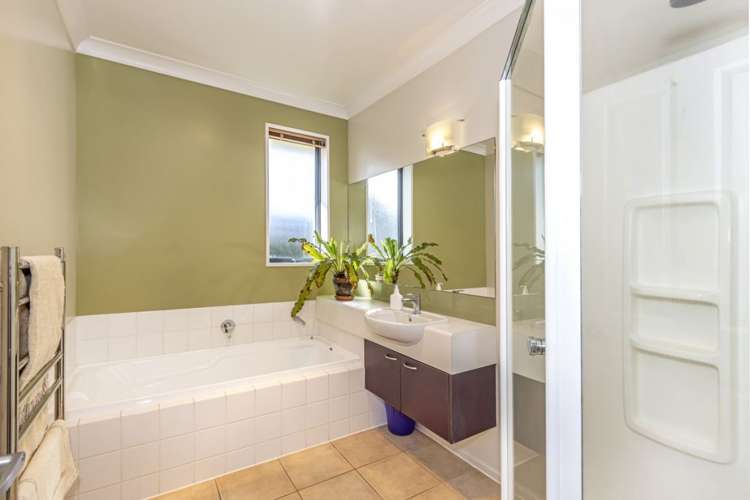 10 Lightning Close Wigram_11