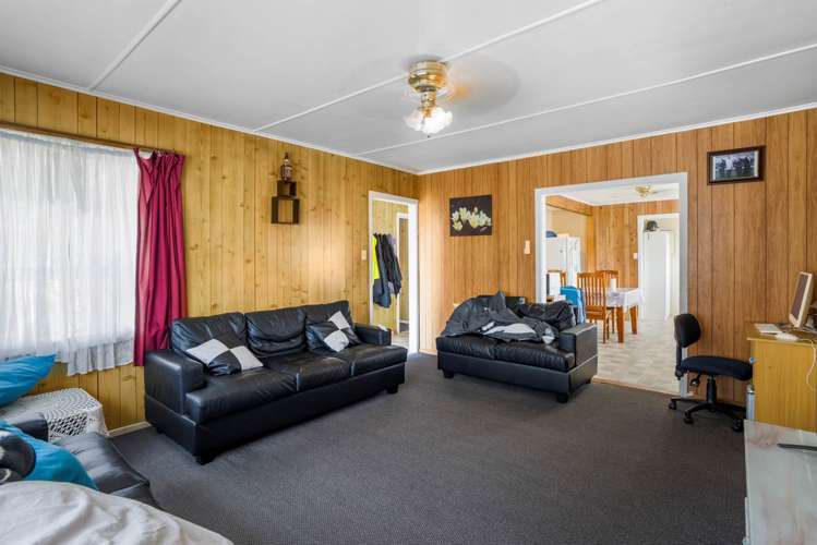 5 Nola Crescent Otara_20