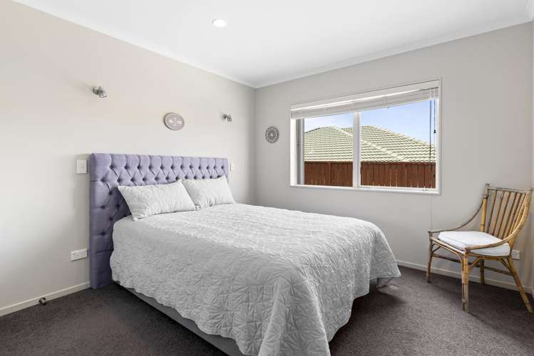 92 West Hoe Heights Orewa_13