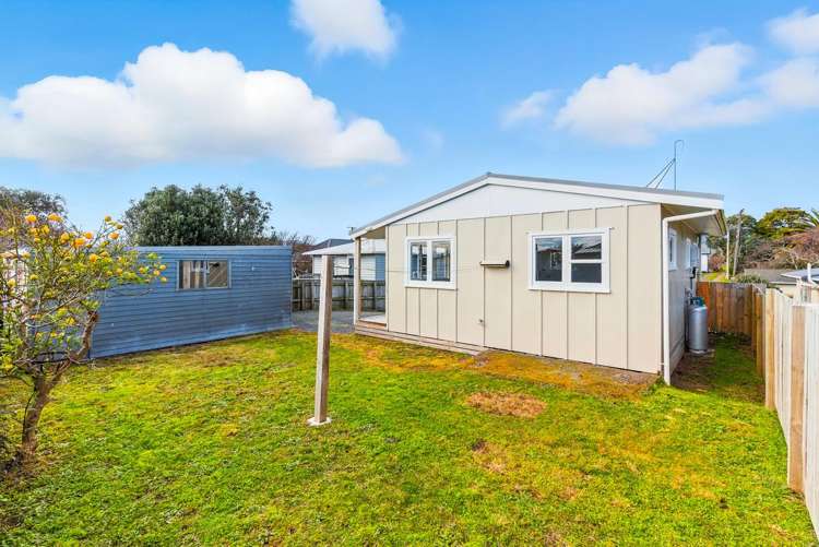 47 Gray Avenue Paraparaumu Beach_3