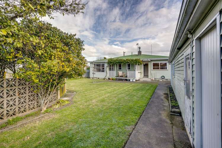 38 Wycliffe Street Onekawa_19